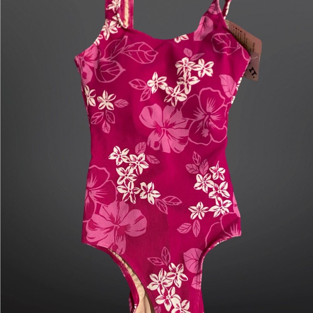 L.L. Bean Pink Floral Women's One Piece Swimsuit